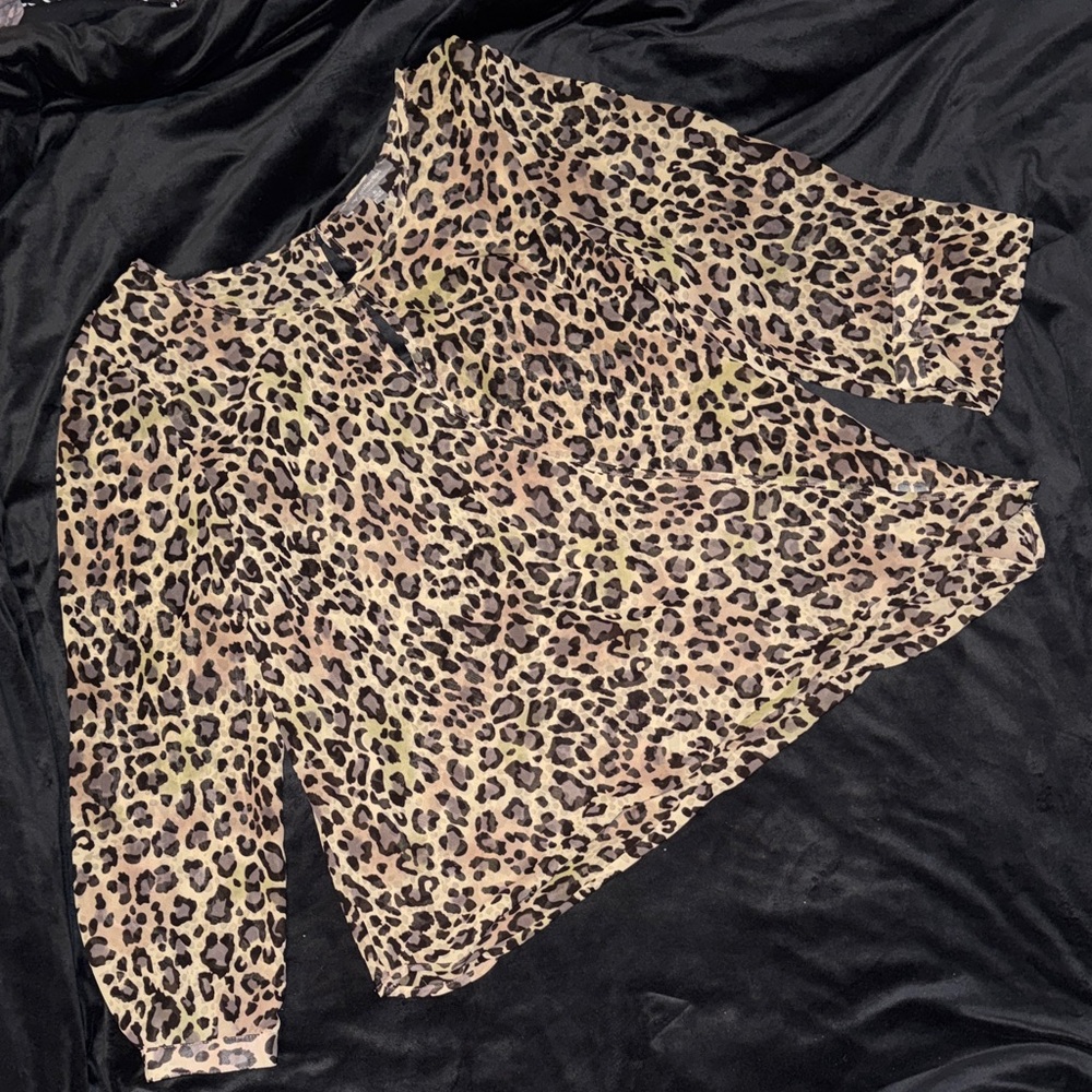 Leopard Print Blouse Tan Brown & Black Lightweight Keyhole Cutout Womens Size XL